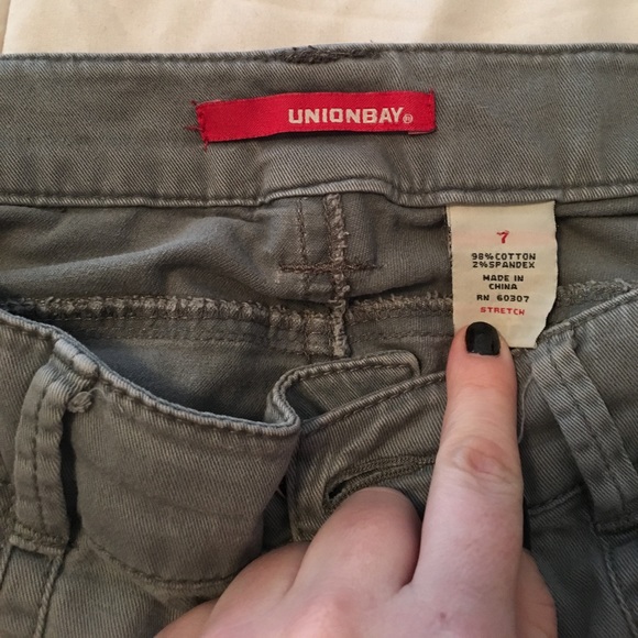 Unionbay cargo tight pants - Picture 3 of 7